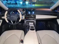 2019 Toyota Avalon Hybrid 2.5L Luxury, белый — фото 9