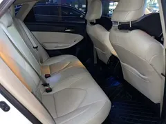 2019 Toyota Avalon Hybrid 2.5L Luxury, белый — фото 14