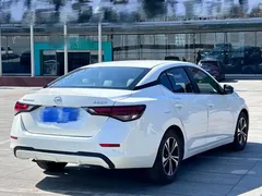 2021 Nissan Sylphy 1.6L XL CVT, белый — фото 3
