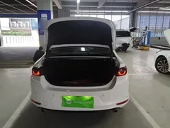 2022 Mazda 3 2.0L AT, белый — фото 19