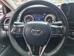 2021 Toyota Camry 2.0G Luxury, белый — фото 8