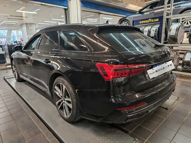 2022 Audi A6 Avant 45 TFSI Select Dynamic