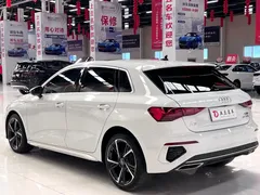 2023 Audi A3 Sportback 35 TFSI Fashion Sport, белый — фото 6