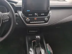 2022 Toyota Corolla 1.2T S-CVT Pioneer Plus, белый — фото 13