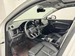 2022 Audi Q5L 45T Luxury Dynamic, белый — фото 13