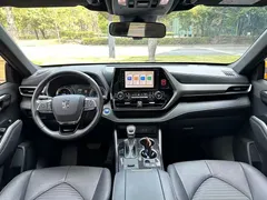 2021 Toyota Crown Kluger 2.5L Hybrid 4WD Luxury, чёрный — фото 5