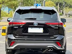2021 Toyota Crown Kluger 2.5L Hybrid 4WD Luxury, чёрный — фото 16