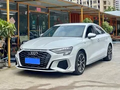 2023 Audi A3L Limousine 35 TFSI Sport, белый — фото 1