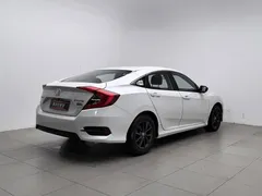 2019 Honda Civic 220TURBO CVT, белый — фото 2
