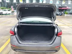 2021 Nissan Sylphy 1.6L XL CVT — фото 19