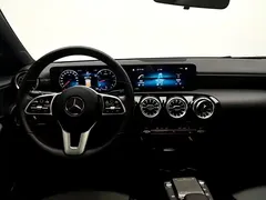2021 Mercedes-Benz A-Class A 200 Sport, белый — фото 8