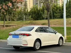 2023 Toyota Corolla 1.2T Pioneer, белый — фото 2
