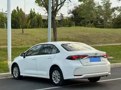2023 Toyota Corolla 1.2T Pioneer, белый — фото 7