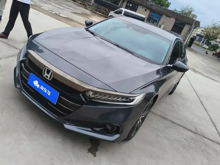 2022 Honda Accord 260TURBO Premium