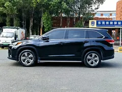 2021 Toyota Highlander 2.0T 4WD Premium 7, чёрный — фото 2