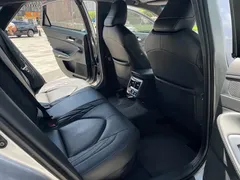 2022 Toyota Avalon Hybrid 2.5L XLE Premium — фото 12