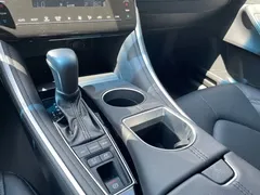 2022 Toyota Avalon Hybrid 2.5L XLE Premium — фото 20
