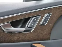 2023 Audi Q7 55 TFSI quattro S line Sport, чёрный — фото 15
