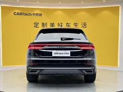 2022 Audi Q8 55 TFSI Luxury Dynamic, чёрный — фото 5