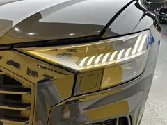 2022 Audi Q8 55 TFSI Luxury Dynamic, чёрный — фото 8