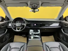 2022 Audi Q8 55 TFSI Luxury Dynamic, чёрный — фото 17