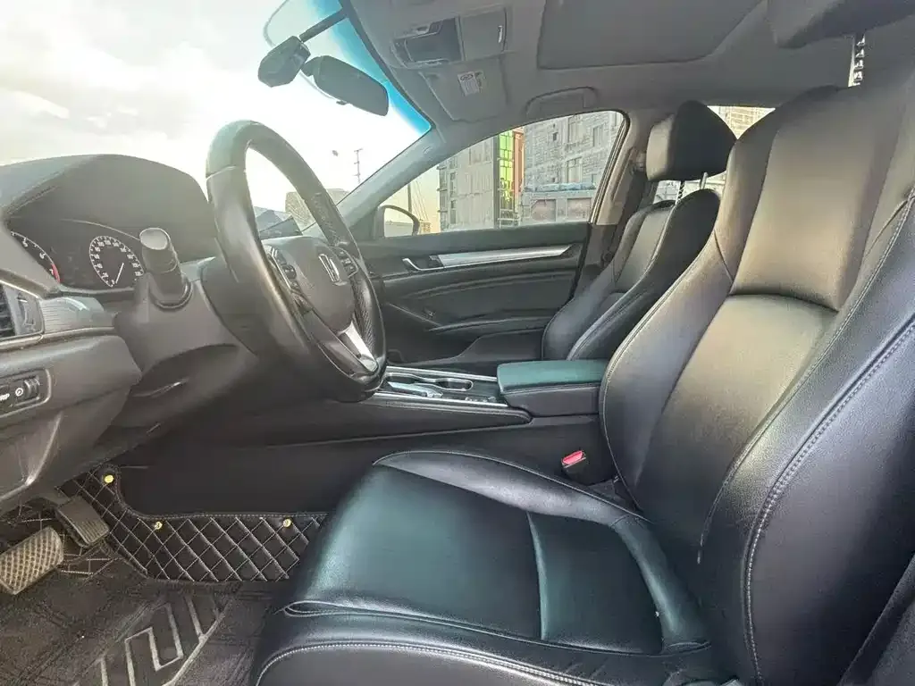 2018 Honda Accord 260TURBO Elite