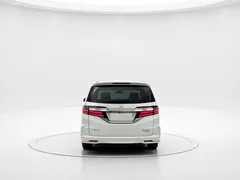 2021 Honda Odyssey 2.0L Premium, белый — фото 6