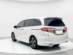 2021 Honda Odyssey 2.0L Premium, белый — фото 7