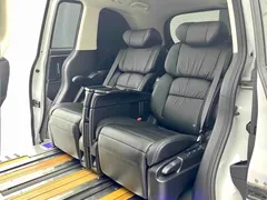2021 Honda Odyssey 2.0L Premium, белый — фото 9