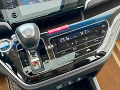 2021 Honda Odyssey 2.0L Premium, белый — фото 13