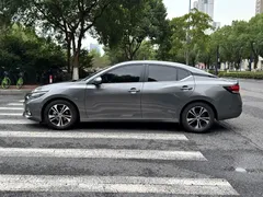 2021 Nissan Sylphy 1.6L XL CVT — фото 4
