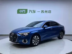 2022 Audi A3L Limousine 35 TFSI Sport, синий — фото 1