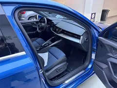 2022 Audi A3L Limousine 35 TFSI Sport, синий — фото 11