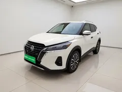 2022 Nissan Kicks 1.5L CVT XV Luxury, белый — фото 2