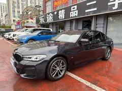 2021 BMW 5 Series 525i M Sport Package, чёрный — фото 2