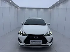 2022 Toyota Yaris L Zhixuan X 1.5L CVT Luxury Plus, белый — фото 2