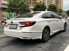 2022 Honda Accord 2.0L Hybrid, белый — фото 4
