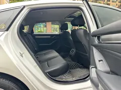 2022 Honda Accord 2.0L Hybrid, белый — фото 12