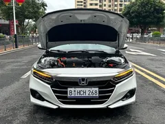 2022 Honda Accord 2.0L Hybrid, белый — фото 14