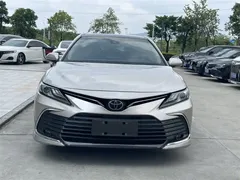 2021 Toyota Camry 2.5G Luxury — фото 2