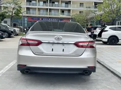2021 Toyota Camry 2.5G Luxury — фото 8