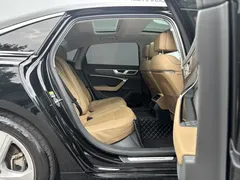 2022 Audi A6L 55 TFSI quattro Premium Elegance, чёрный — фото 22