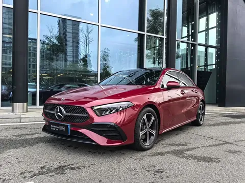 2023 Mercedes-Benz A-Class A 200 L Fashion