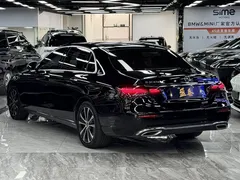 2022 Mercedes-Benz E-Class E 350 e L PHEV Sedan, чёрный — фото 5