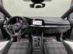 2021 Volkswagen Golf GTI 380TSI DSG — фото 12