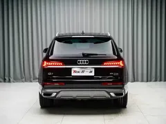 2023 Audi Q7 55 TFSI quattro S line Sport, чёрный — фото 11