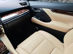 2021 Toyota Alphard Hybrid 2.5L Luxury, чёрный — фото 10