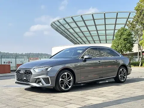 2022 Audi A4L 40 TFSI Fashion Dynamic