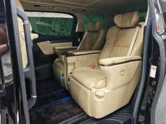 2021 Toyota Alphard Hybrid 2.5L Premium, чёрный — фото 6