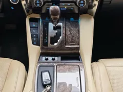 2021 Toyota Alphard Hybrid 2.5L Premium, чёрный — фото 9